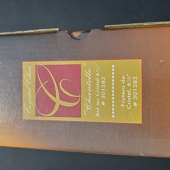 STUDIOS CRYSTAL CLEAR SCALLOPED TOP BOWL 6.5" JAPAN - Picture 7 of 8